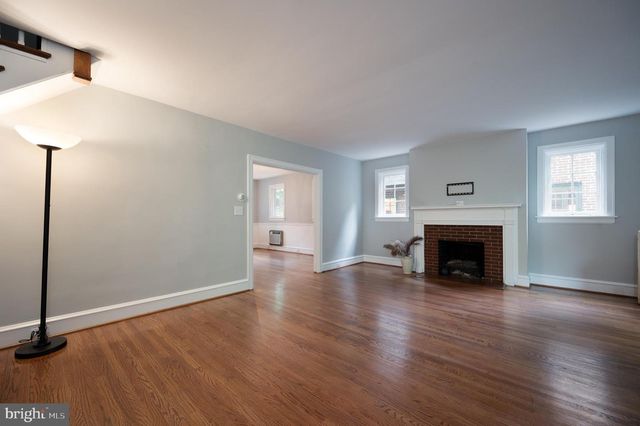 1406 LOVERING AVE, Wilmington, DE 19806