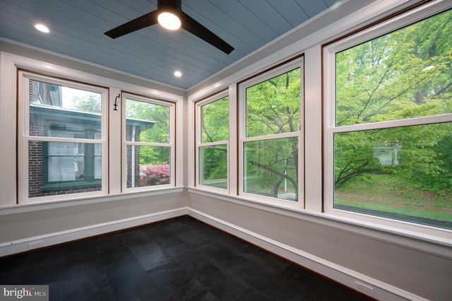 1406 LOVERING AVE, Wilmington, DE 19806