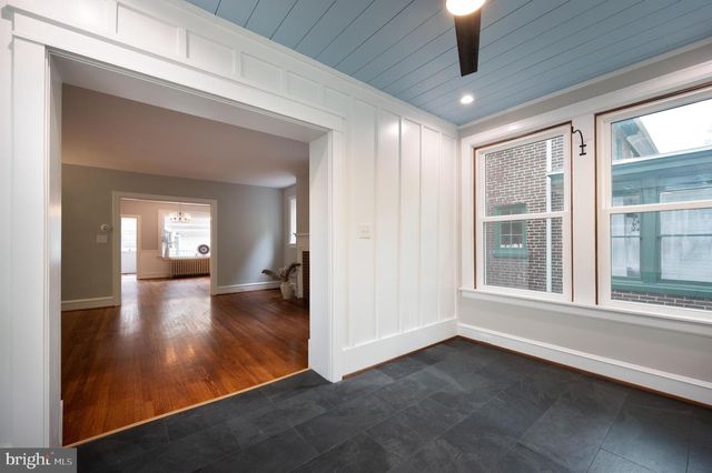1406 LOVERING AVE, Wilmington, DE 19806