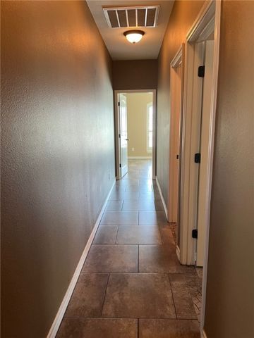 8029 Sir Greg Dr, Corpus Christi, TX 78414