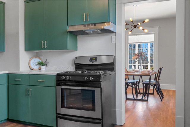 1125 CROOKS STREET, Green Bay, WI 54301