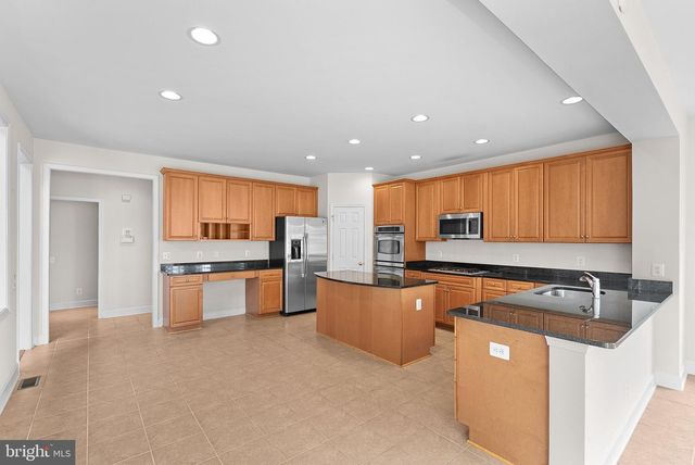 41288 SMYTHE WAY, Leesburg, VA 20175
