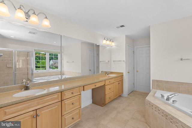 41288 SMYTHE WAY, Leesburg, VA 20175