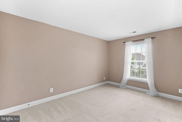 41288 SMYTHE WAY, Leesburg, VA 20175