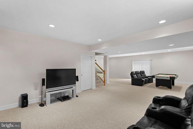 41288 SMYTHE WAY, Leesburg, VA 20175