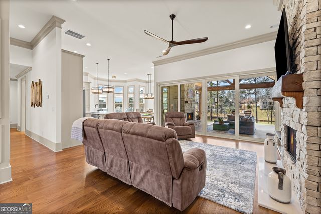 283 SNUG HARBOR PLACE, Newnan, GA 30263