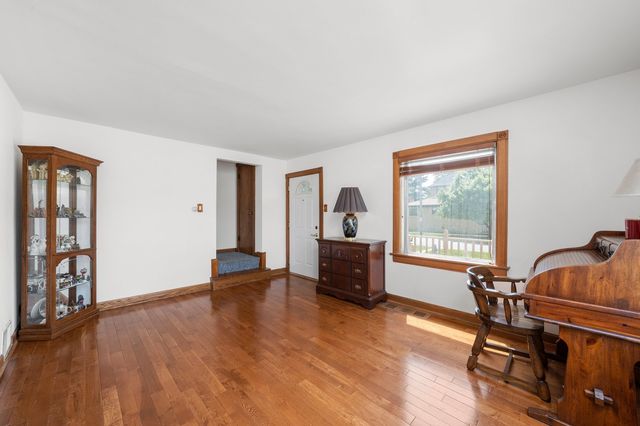 7052 41st Street, Berwyn, IL 60402