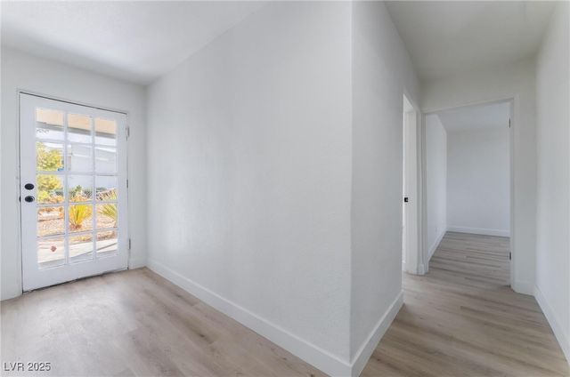 1637 Sunset Drive, Las Vegas, NV 89108