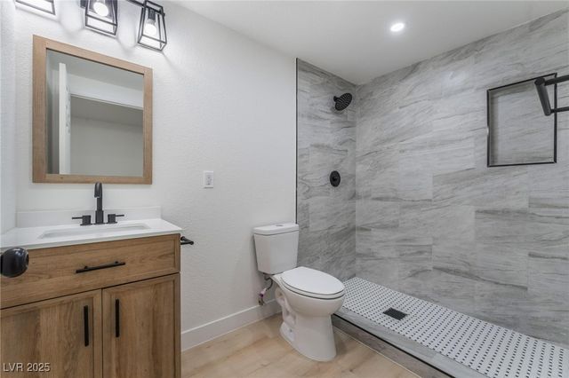 1637 Sunset Drive, Las Vegas, NV 89108