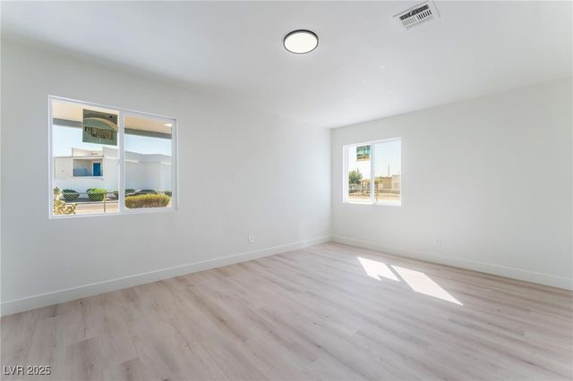 1637 Sunset Drive, Las Vegas, NV 89108