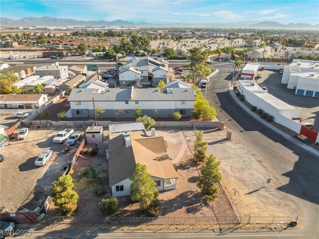 1637 Sunset Drive, Las Vegas, NV 89108