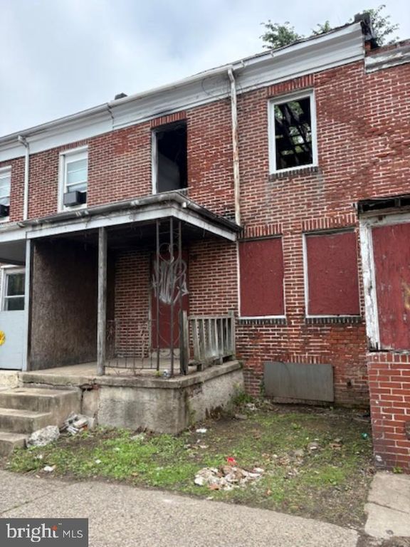 1009 MORTON AVE, Chester, PA 19013