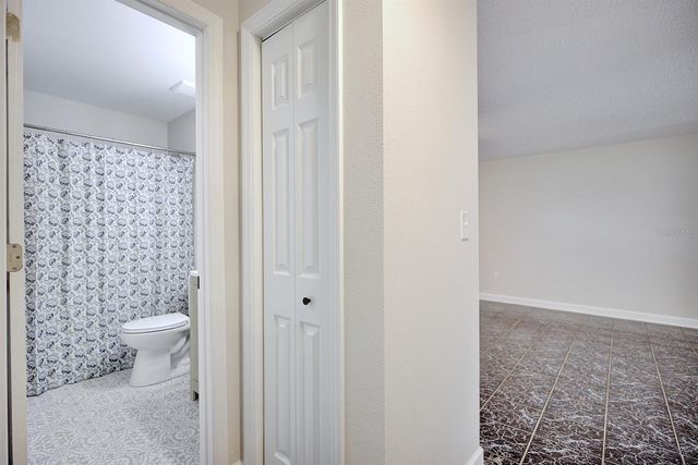 1245 HONEYTREE LN E LANE E, Lakeland, FL 33801