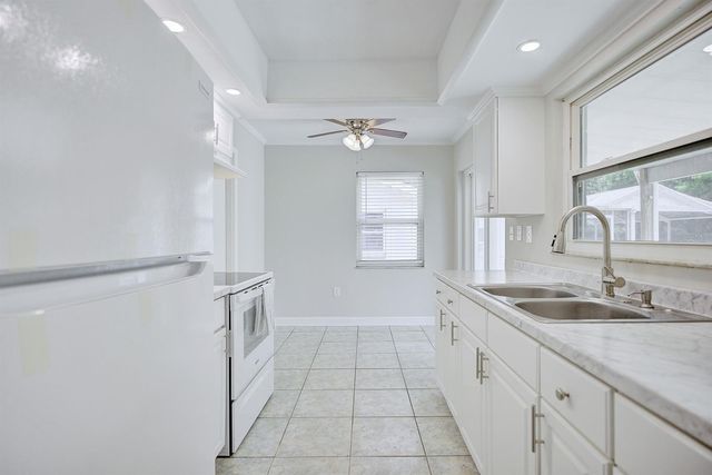 1245 HONEYTREE LN E LANE E, Lakeland, FL 33801