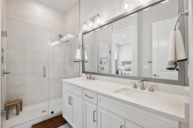 2344 LINDSTROM STREET, Sarasota, FL 34237