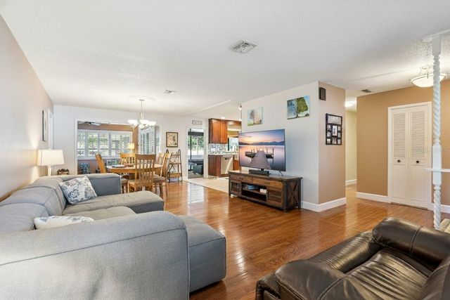 103 S LAKESHORE DRIVE, Minneola, FL 34715