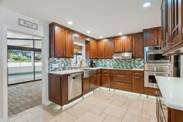 103 S LAKESHORE DRIVE, Minneola, FL 34715