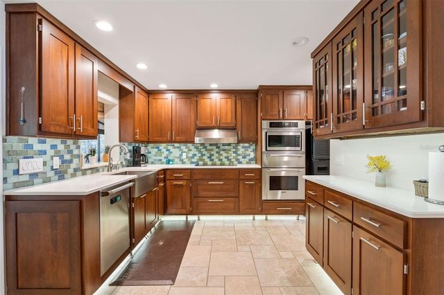 103 S LAKESHORE DRIVE, Minneola, FL 34715