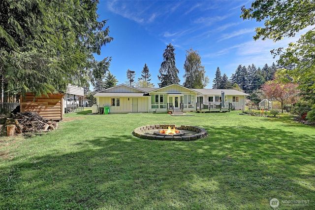 2976 Janet Avenue, Camano Island, WA 98282