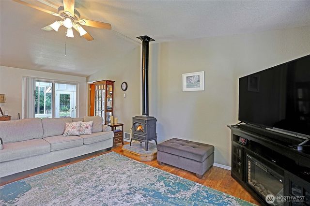 2976 Janet Avenue, Camano Island, WA 98282