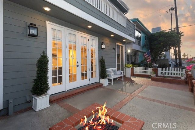 5920 E The Toledo, Long Beach, CA 90803