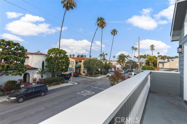 5920 E The Toledo, Long Beach, CA 90803