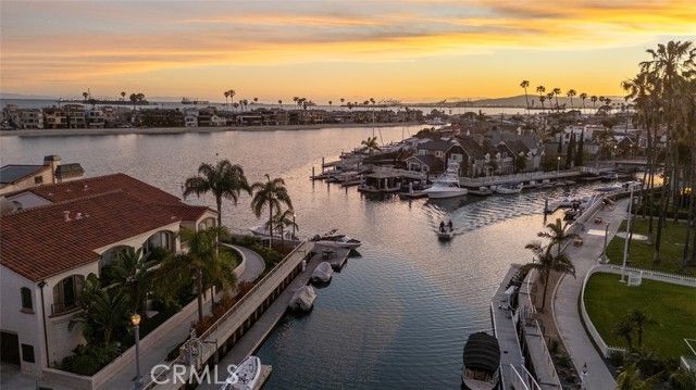 5920 E The Toledo, Long Beach, CA 90803