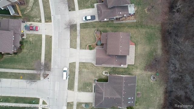 19170 Dawnshire Drive, Brownstown, MI 48193