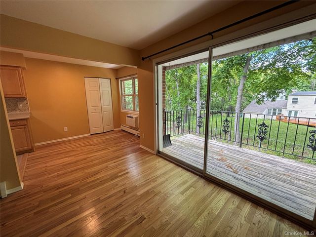 1 Colonial Road 127, Beacon, NY 12508