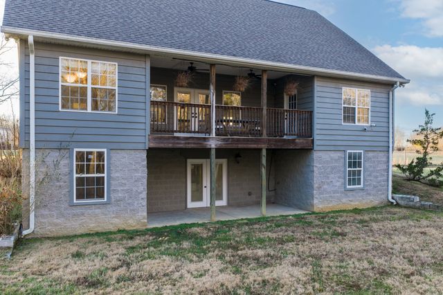 264 Firetower Road, Dickson, TN 37055