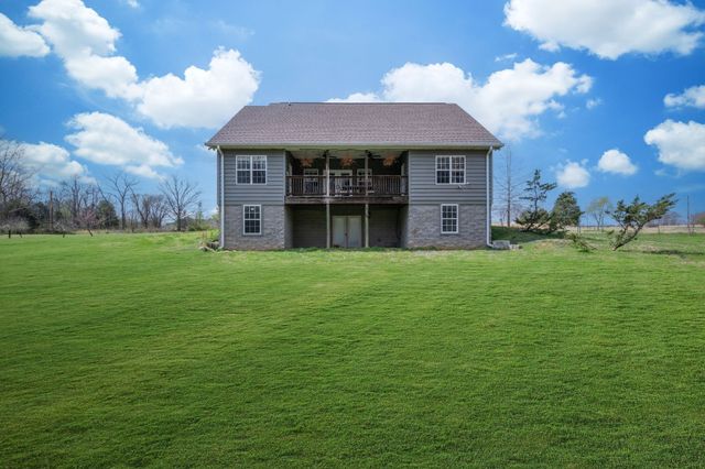 264 Firetower Road, Dickson, TN 37055