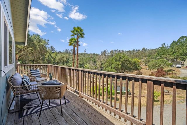 2479 Tuckahoe Terrace, Royal Oaks, CA 95076
