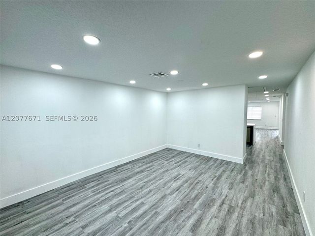 3667 NW 17th Way 3667, Oakland Park, FL 33309