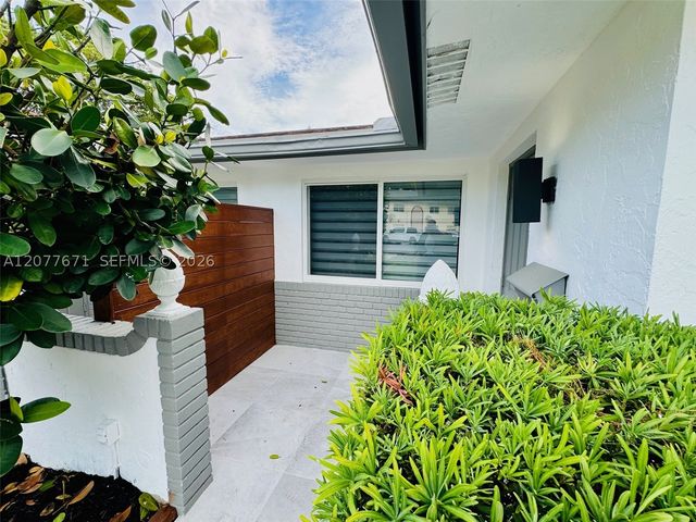 3667 NW 17th Way 3667, Oakland Park, FL 33309