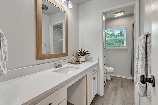 615 RIDGECREST Road, Edmond, OK 73013