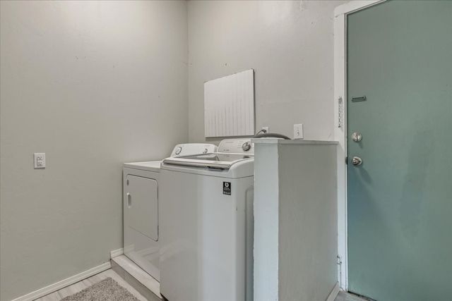 615 RIDGECREST Road, Edmond, OK 73013