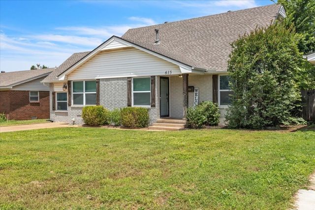 615 RIDGECREST Road, Edmond, OK 73013