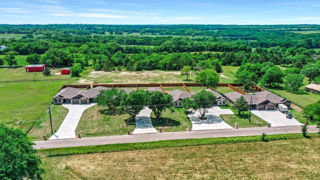 617 N Friendship Road, Sherman, TX 75092