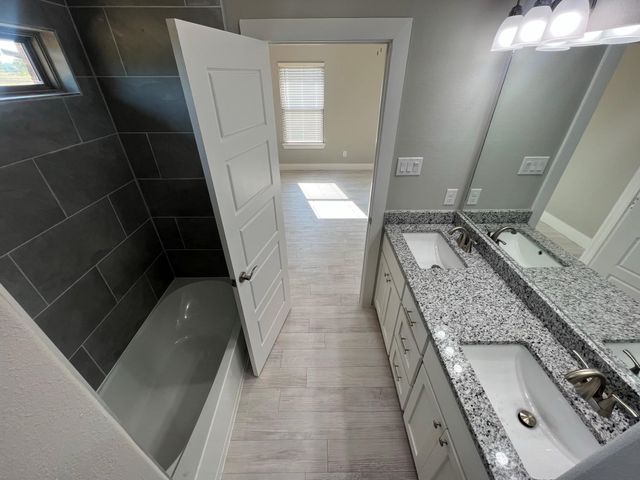 617 N Friendship Road, Sherman, TX 75092
