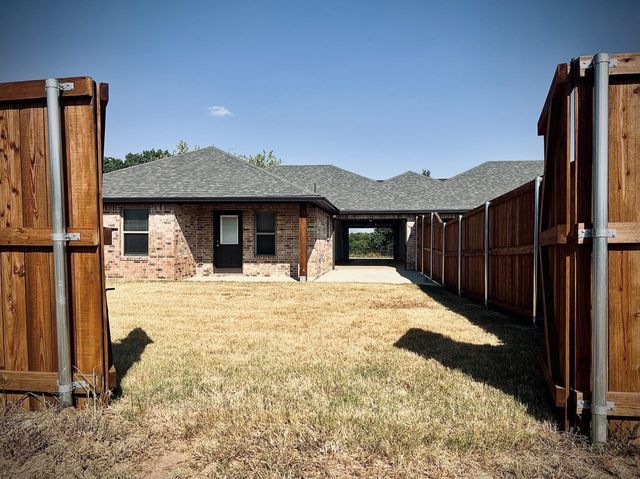 617 N Friendship Road, Sherman, TX 75092