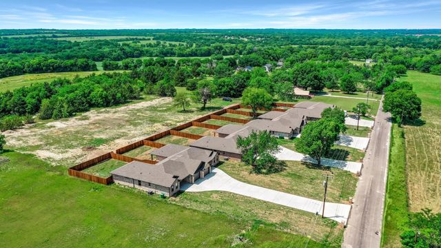 617 N Friendship Road, Sherman, TX 75092