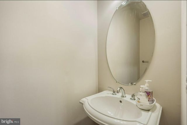 1601 PORTER CREEK CT, Mount Airy, MD 21771