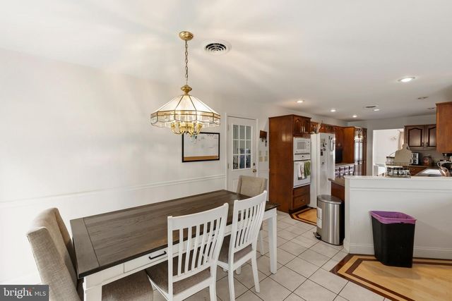 106 WATERVIEW DR, Capon Bridge, WV 26711