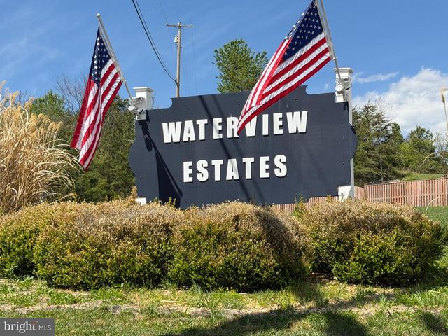 106 WATERVIEW DR, Capon Bridge, WV 26711