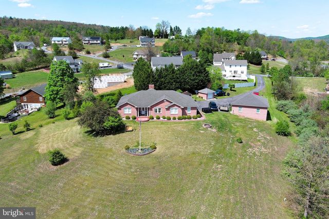 106 WATERVIEW DR, Capon Bridge, WV 26711