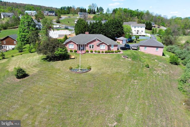 106 WATERVIEW DR, Capon Bridge, WV 26711