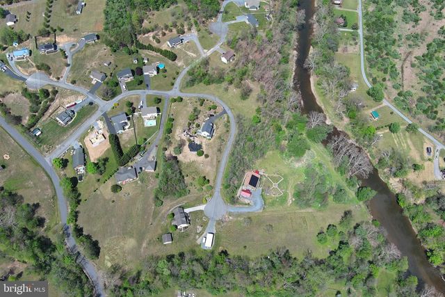106 WATERVIEW DR, Capon Bridge, WV 26711