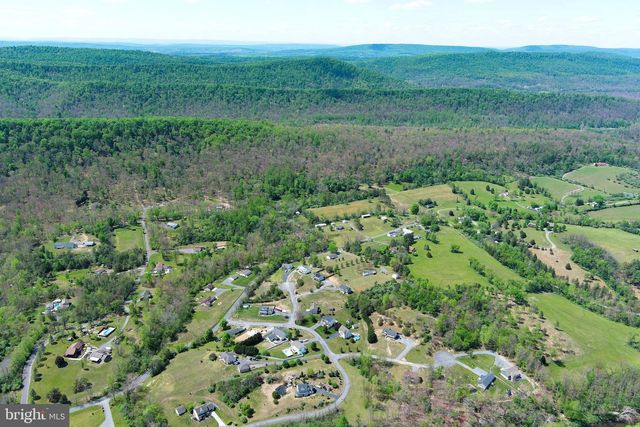 106 WATERVIEW DR, Capon Bridge, WV 26711