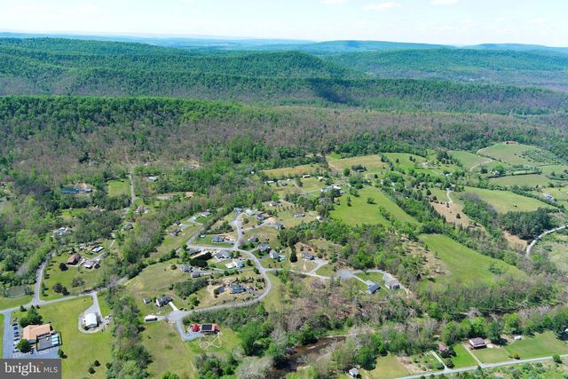 106 WATERVIEW DR, Capon Bridge, WV 26711
