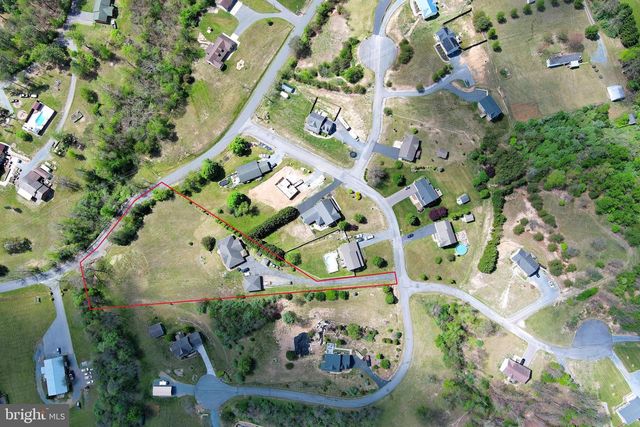 106 WATERVIEW DR, Capon Bridge, WV 26711